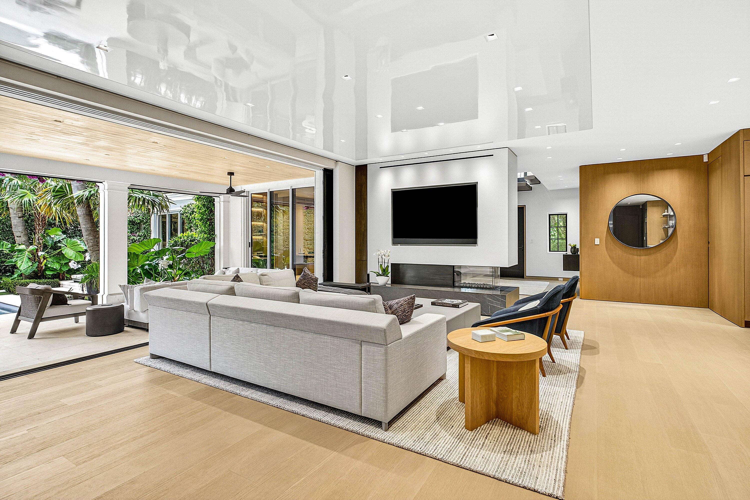 POINCIANA PARK - Residential