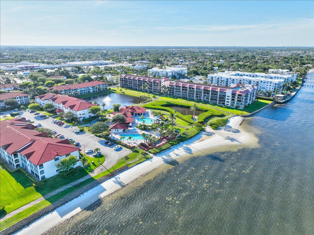 HALF MOON BAY - Residential