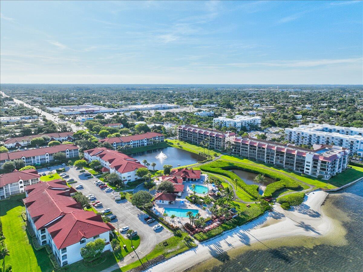 HALF MOON BAY - Residential