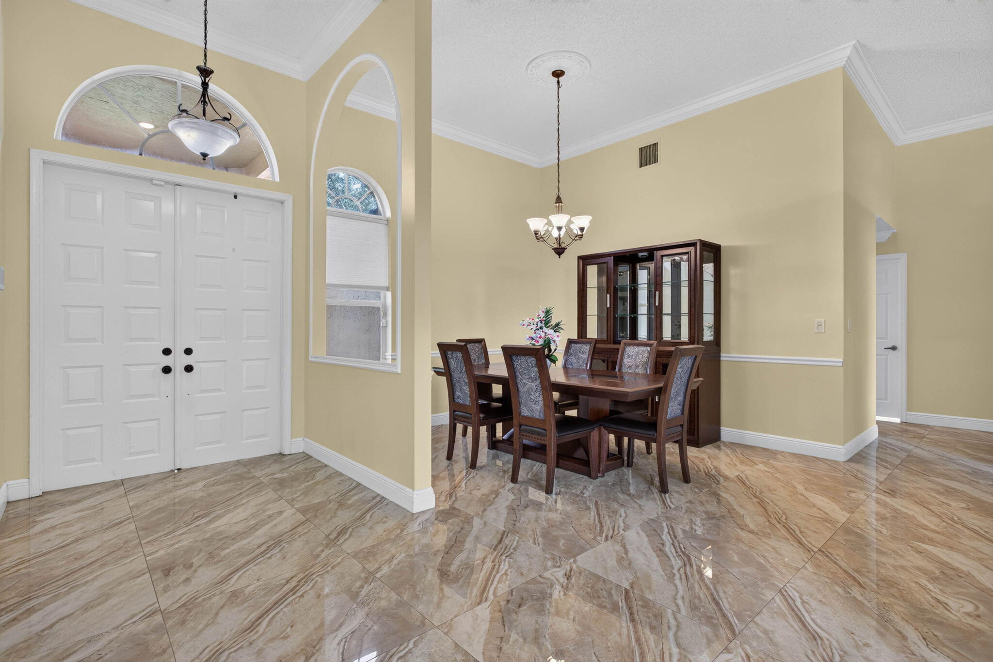 10002 NW 58th Court NW