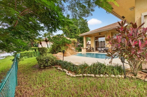 Tiny photo for 10002 NW 58th Court NW, Parkland, FL 33076 (MLS # B26079632)