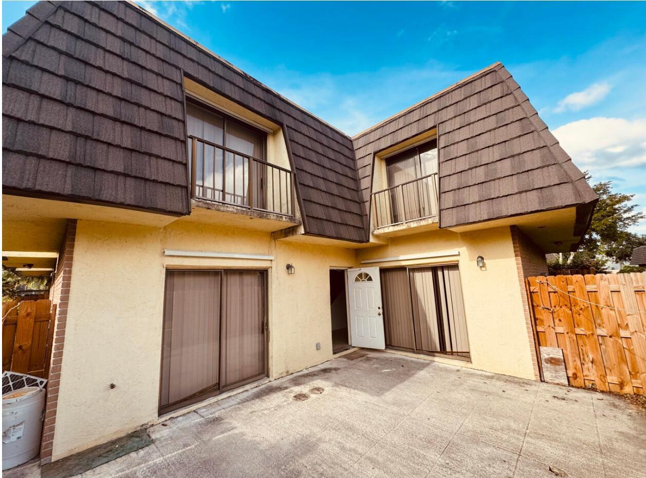 CHERRY LANE - Residential Lease