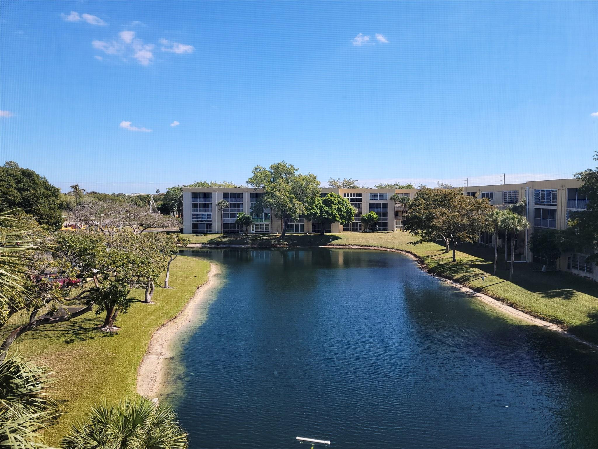 CYPRESS CHASE NORTH 4 CON - Residential