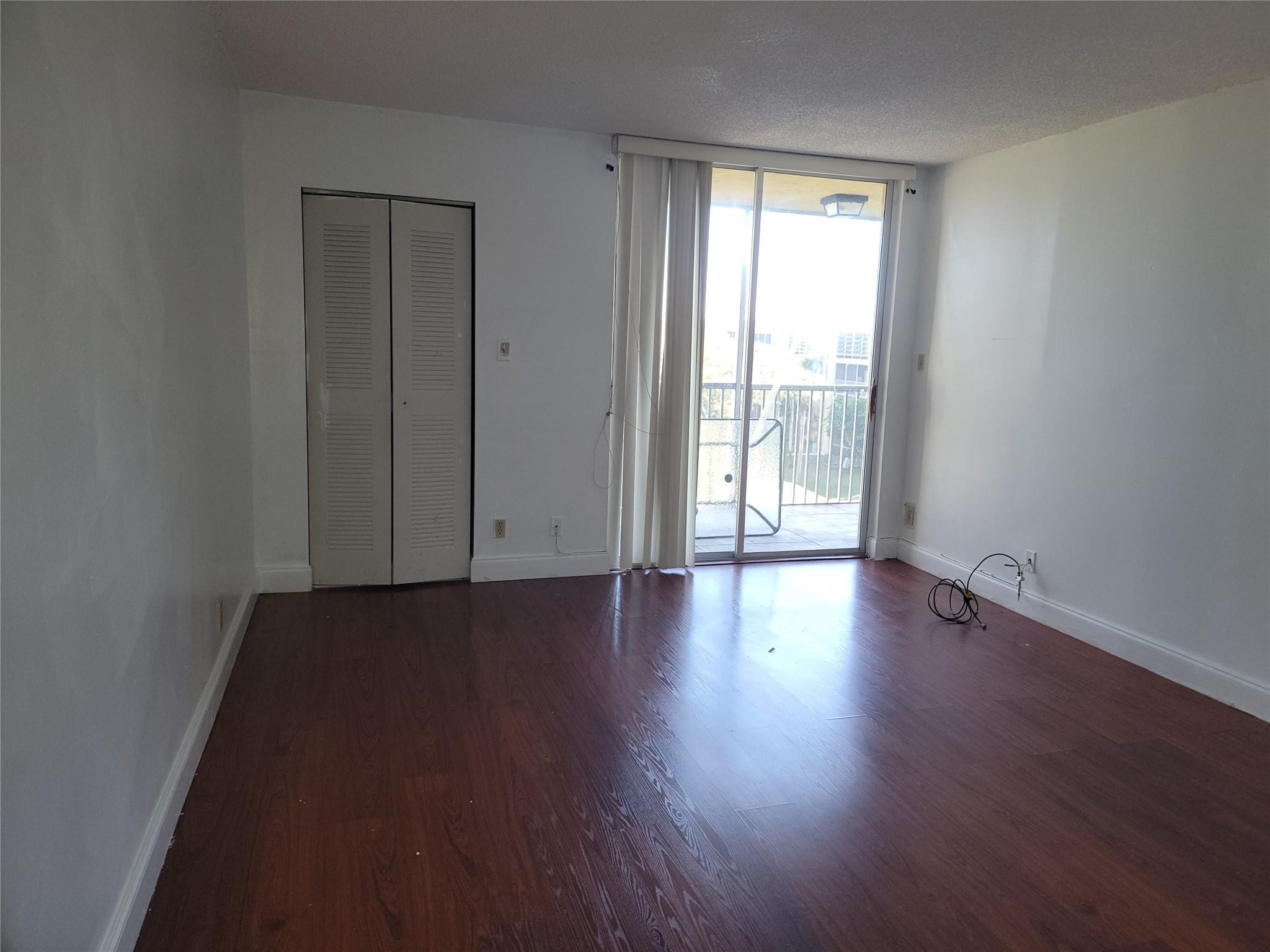 CYPRESS CHASE NORTH 4 CON - Residential