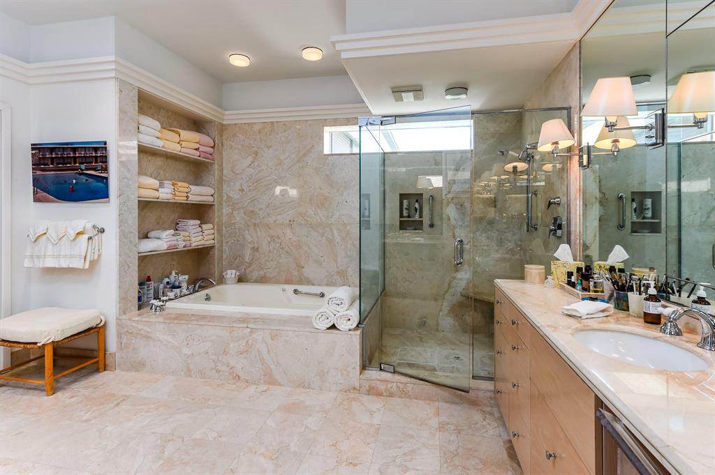 VILLA PLATI TOWNHOMES - Residential