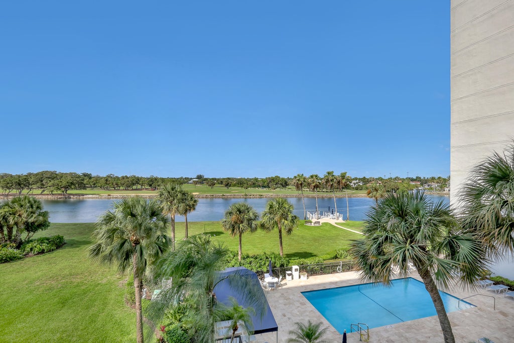 Photo of 356 Golfview Road #403, North Palm Beach, FL 33408 (MLS # B26043753)