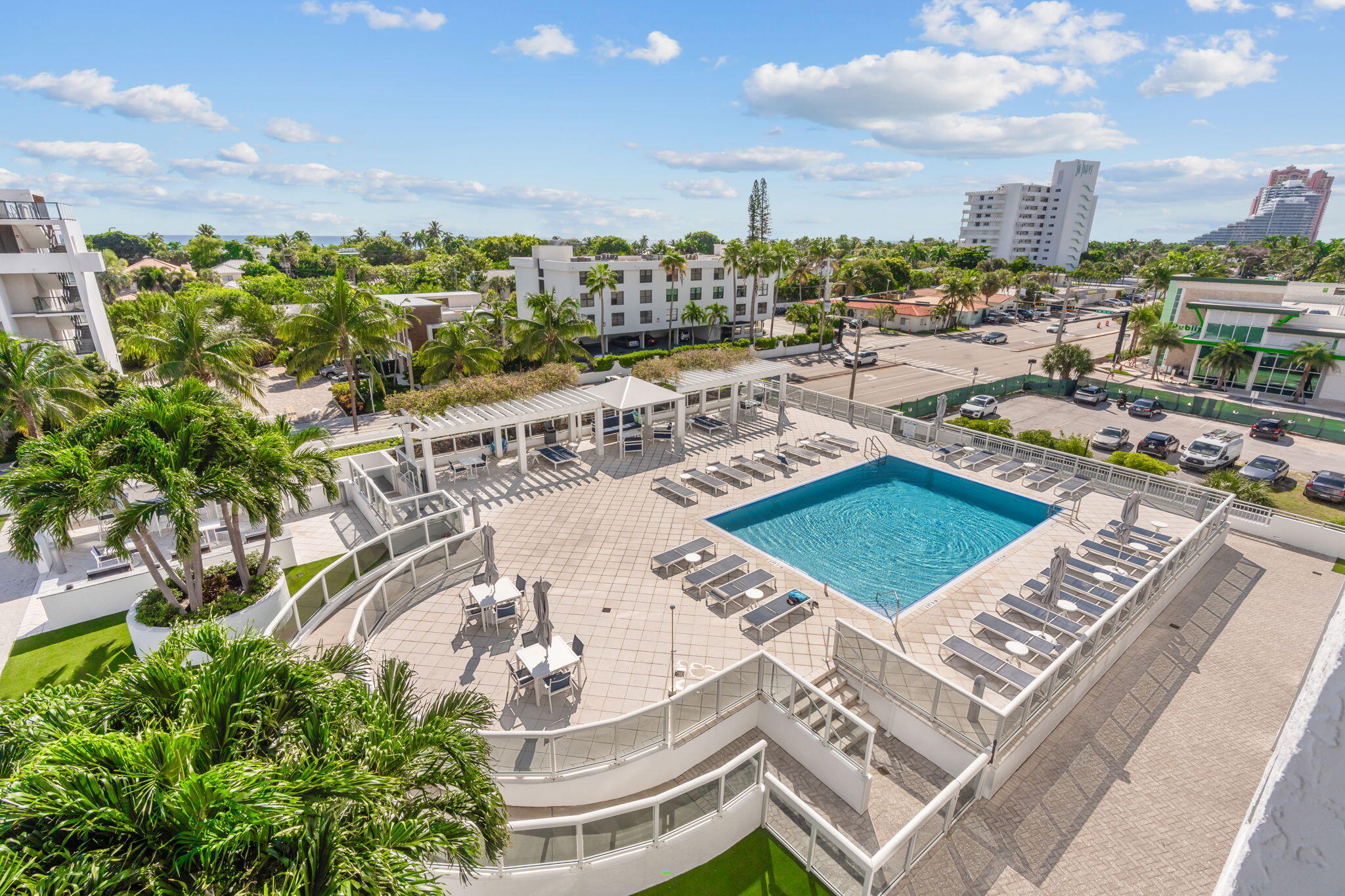 3015 N Ocean Boulevard 5F