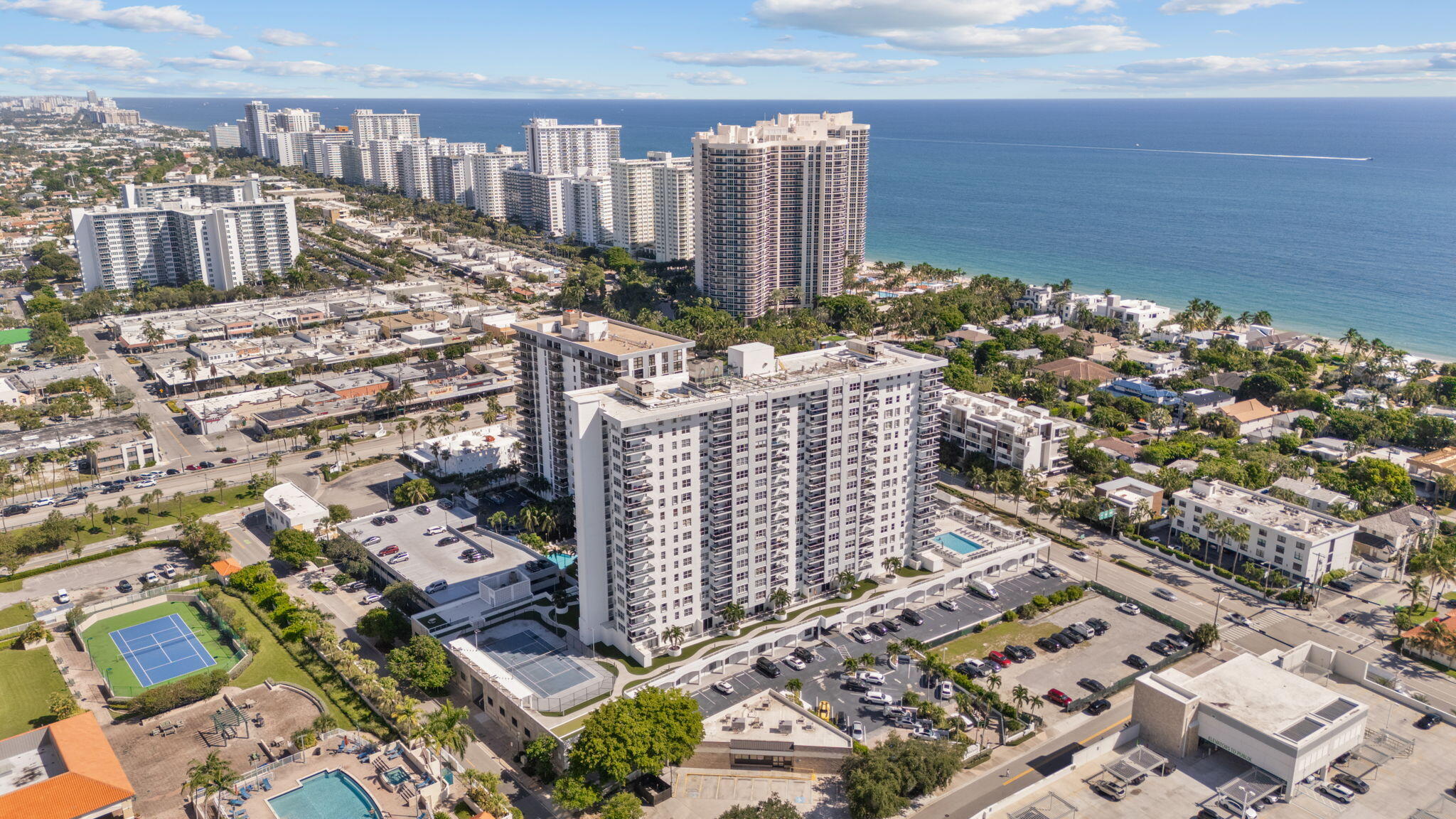 3015 N Ocean Boulevard 5F