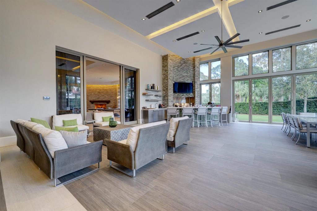 OLD PALM 3 - Residential