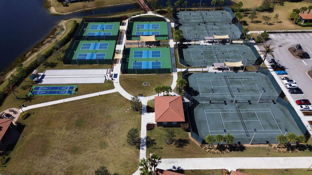 TRADITION PLAT NO 28 - Residential