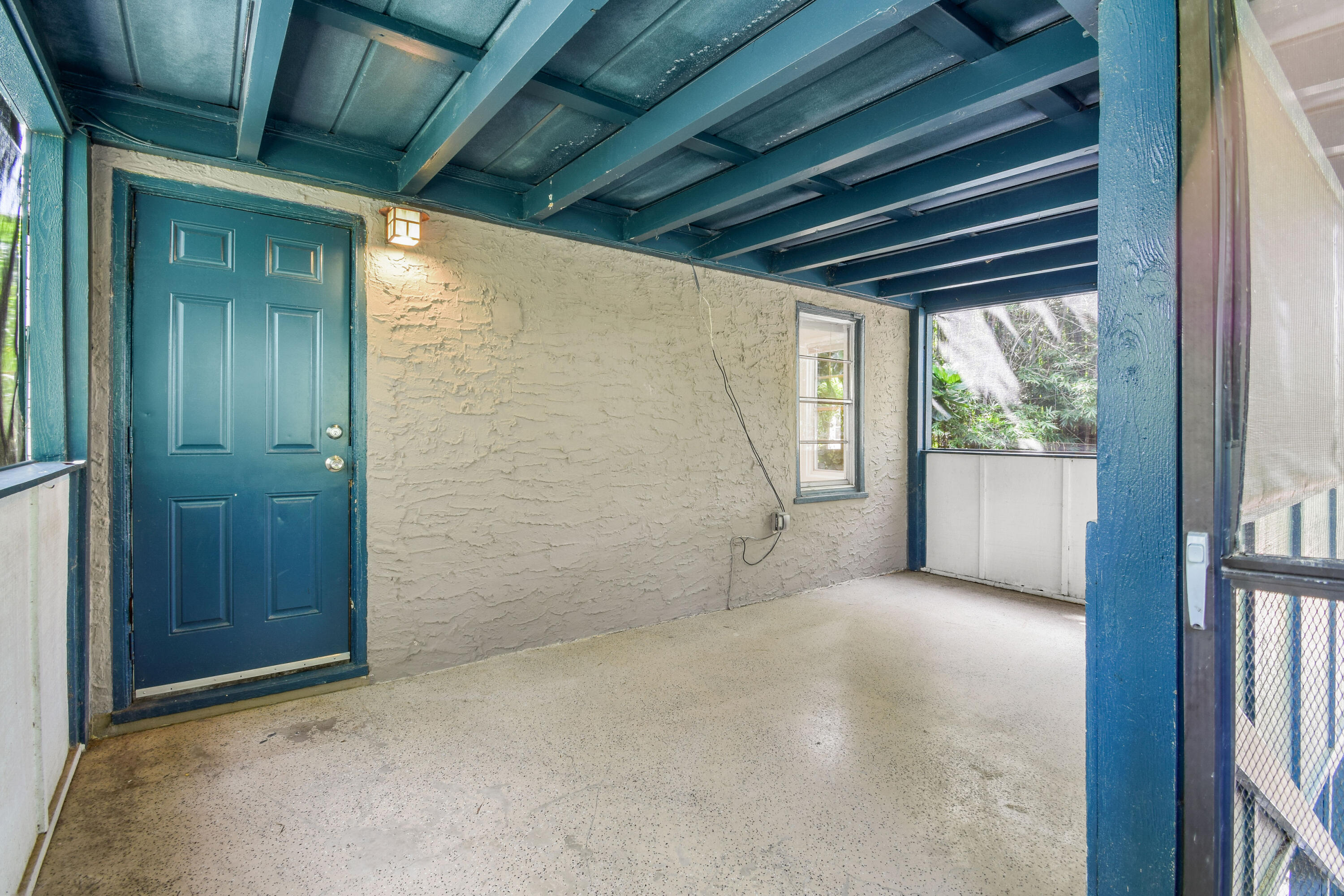 COLLEGE PARK - Residential Lease