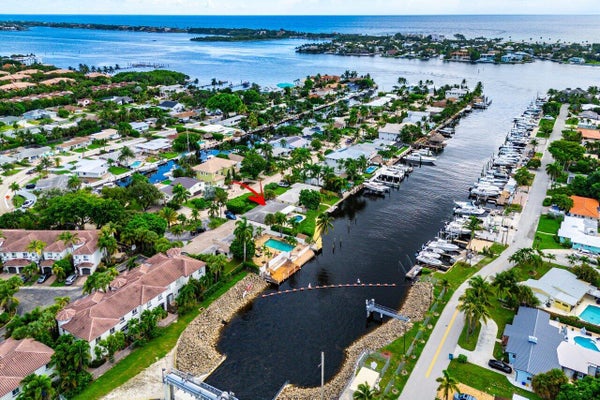 638 SHORE DR, BOYNTON BEACH, FL 33435 - Image 0790bf74bbdf4ca812b01b64d3b4d2f8/343591755