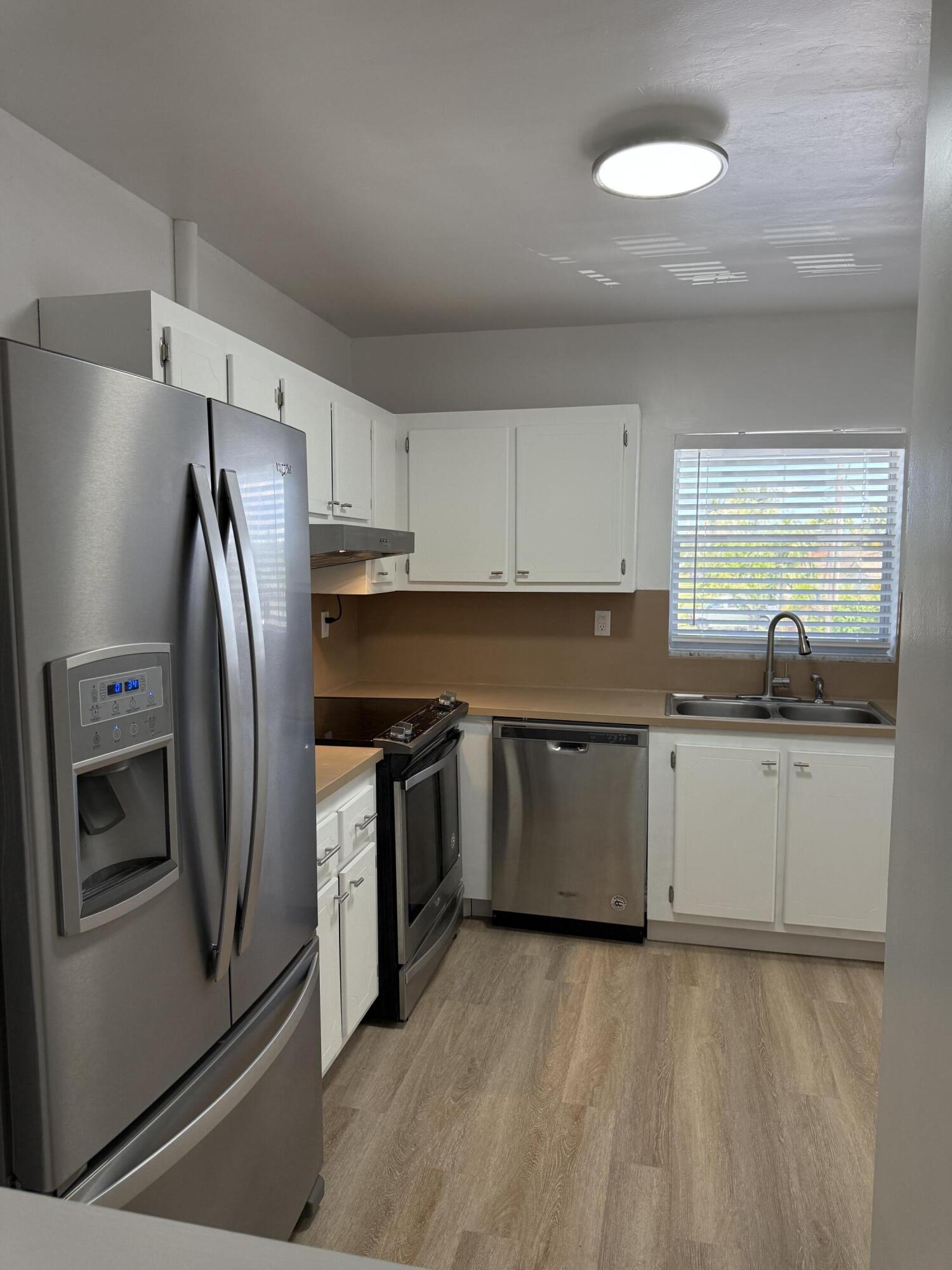 CYPRESS ANCHORAGE CONDO - Residential Lease