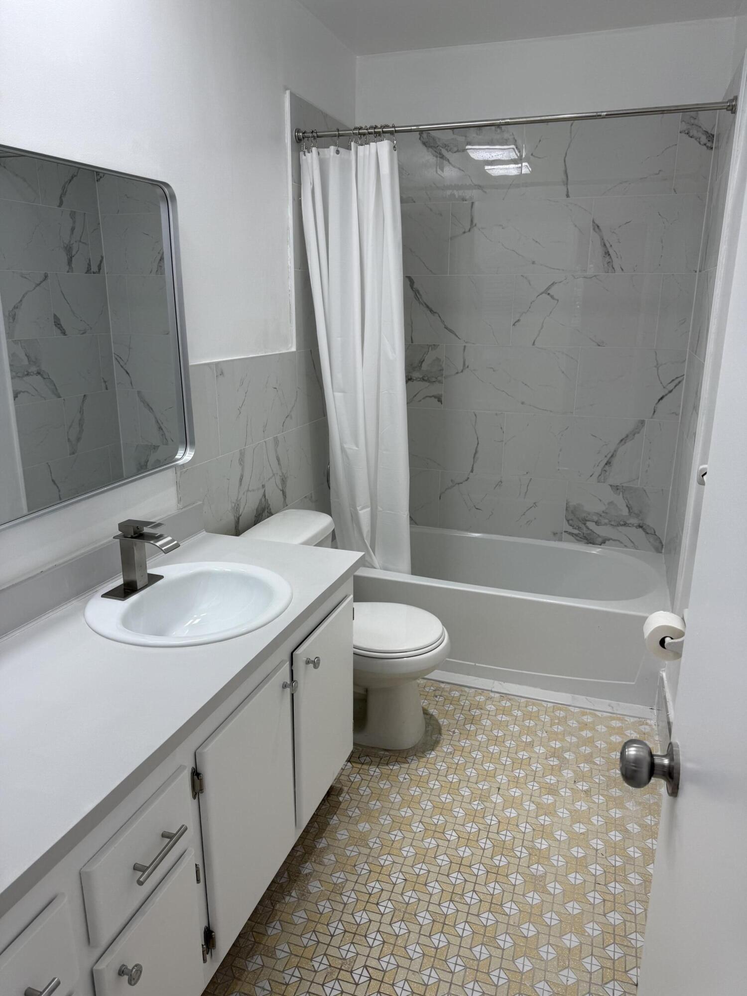 CYPRESS ANCHORAGE CONDO - Residential Lease