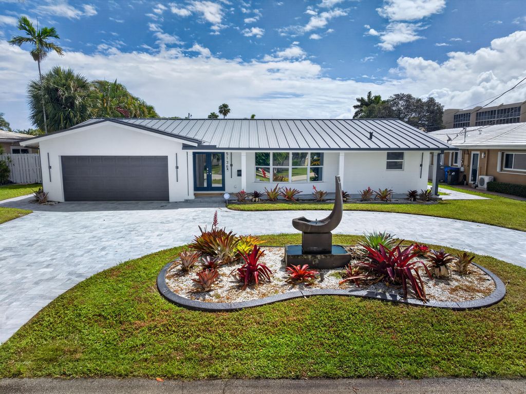 Photo of 5136 NE 26th Avenue, Fort Lauderdale, FL 33308 (MLS # B26013109)