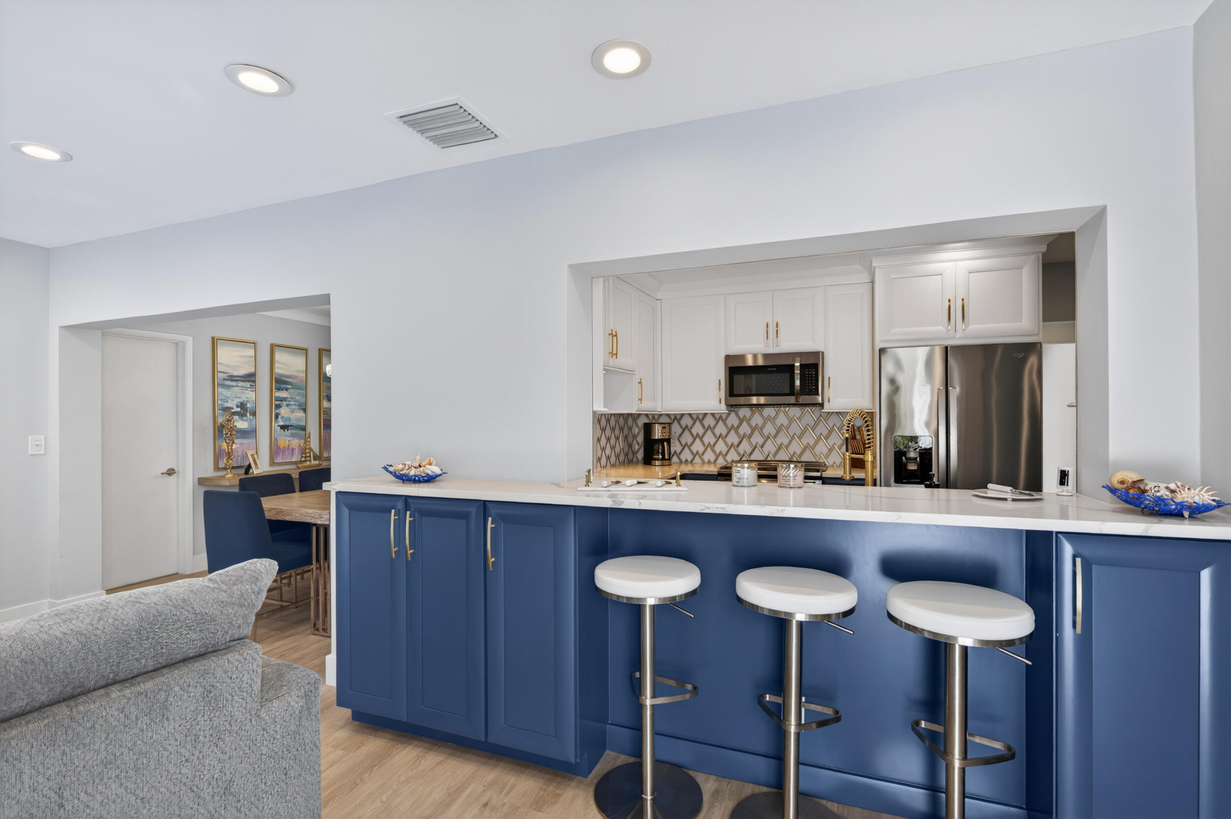 GOLF ESTATES - Residential