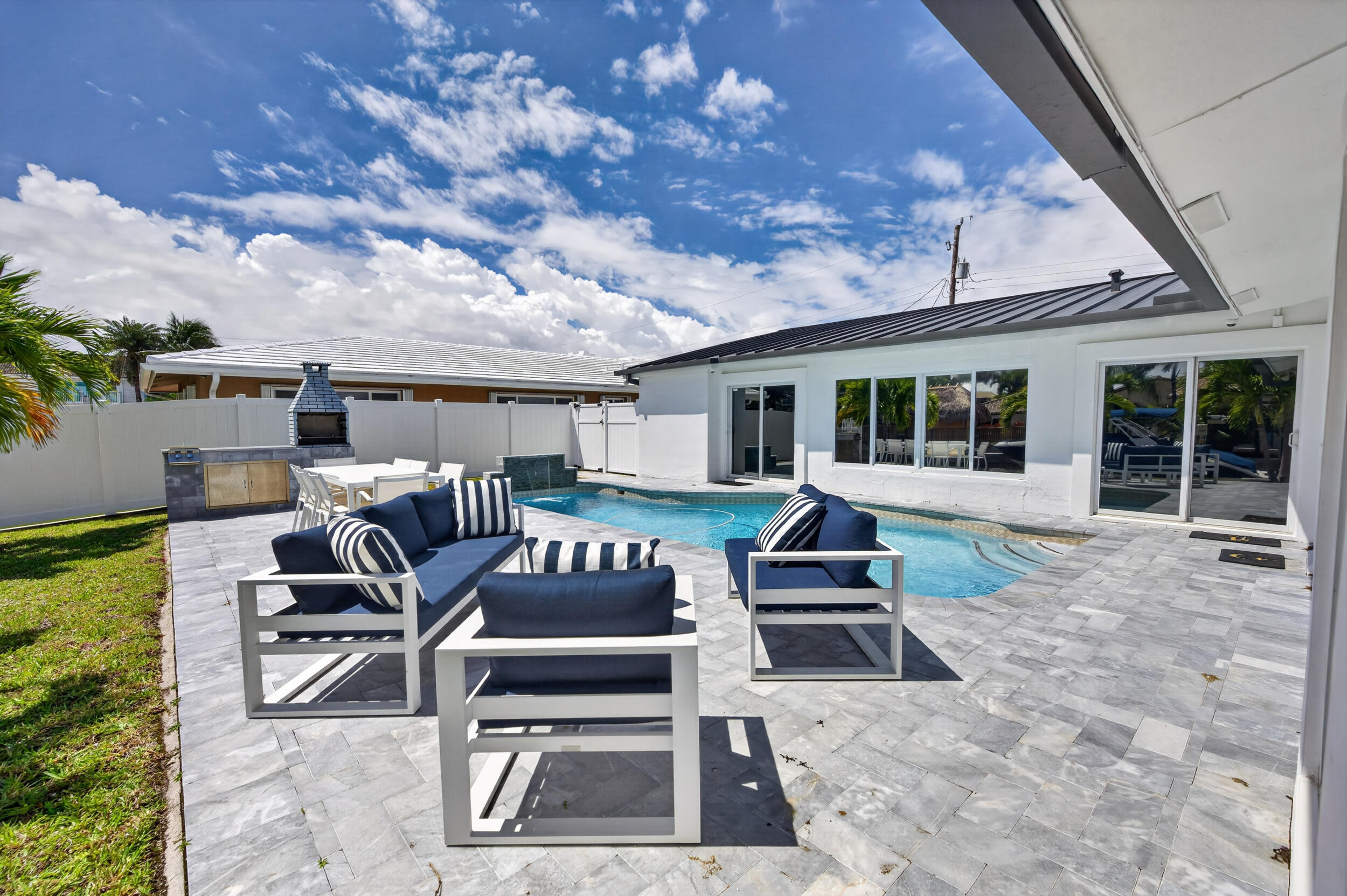 GOLF ESTATES - Residential