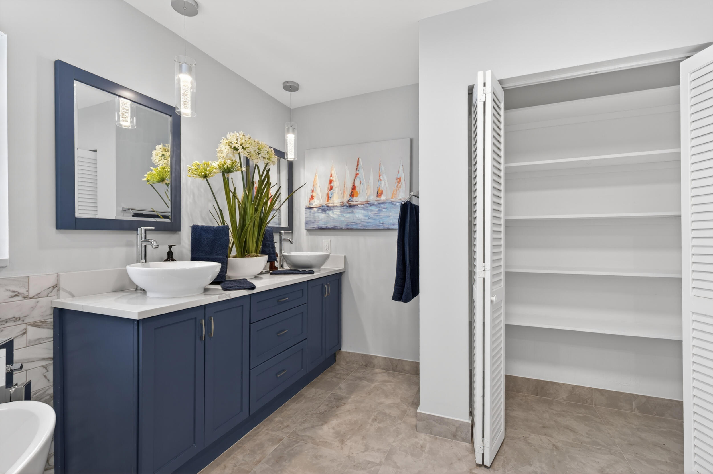 GOLF ESTATES - Residential