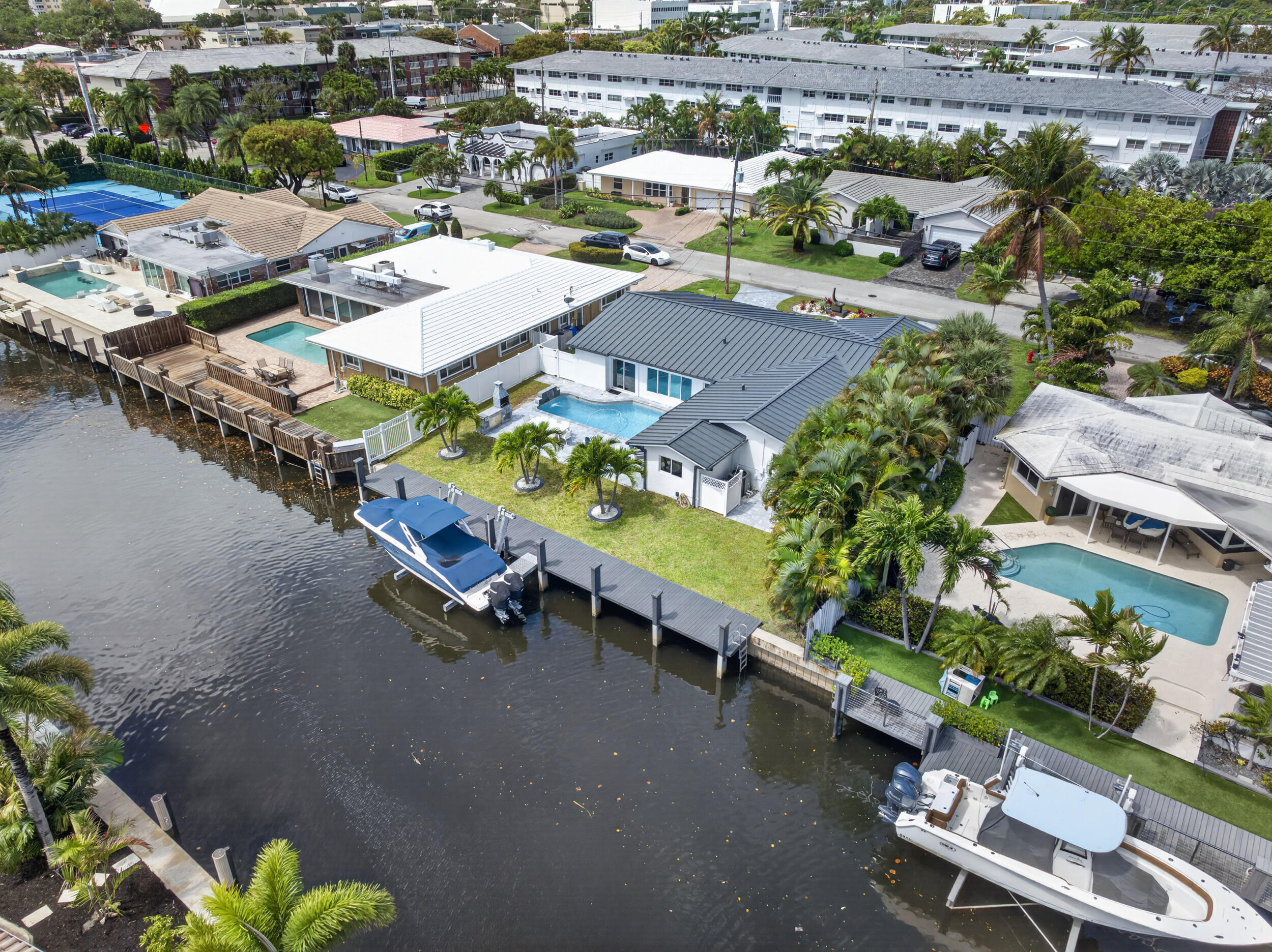 GOLF ESTATES - Residential