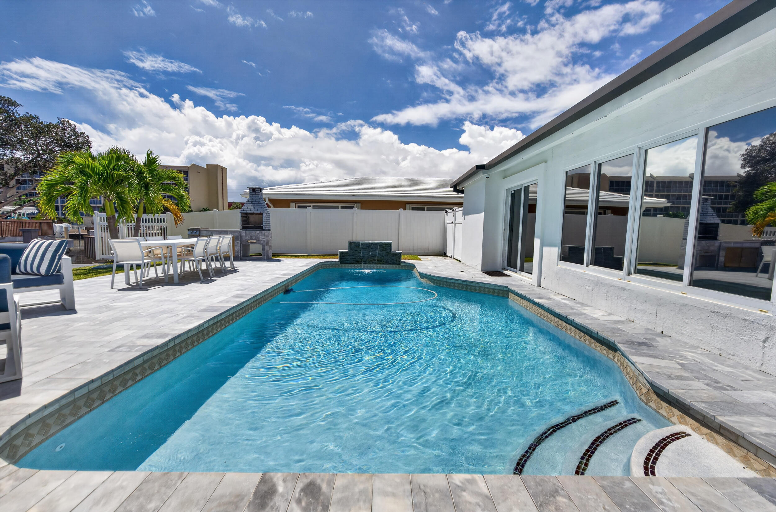 GOLF ESTATES - Residential