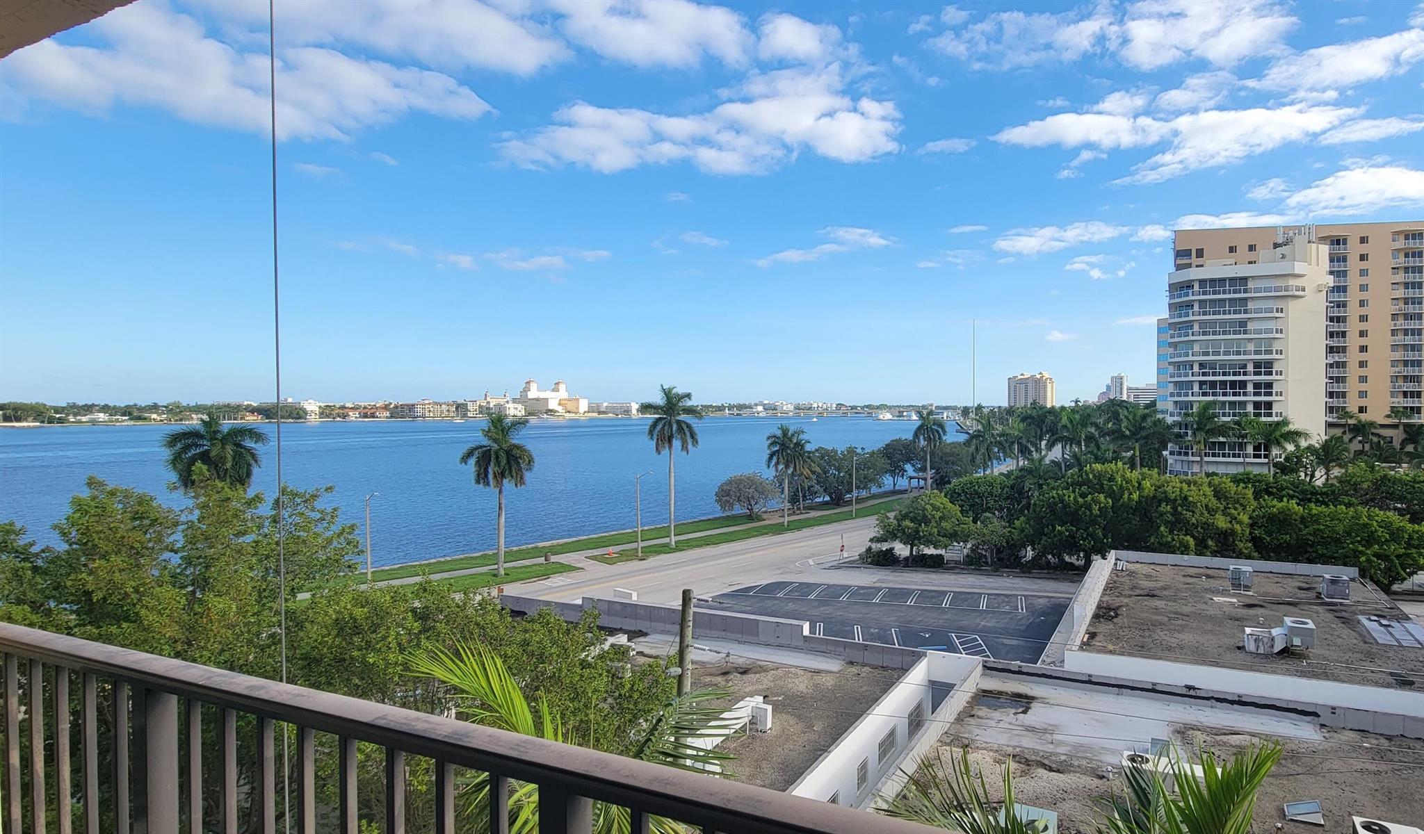 FLAGLER POINTE CONDO - Residential Lease