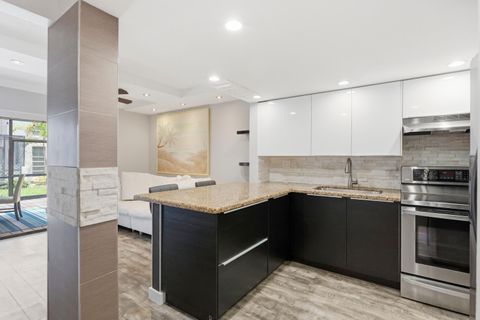 Tiny photo for 721 SE 1st Way #C11, Deerfield Beach, FL 33441 (MLS # B26049761)