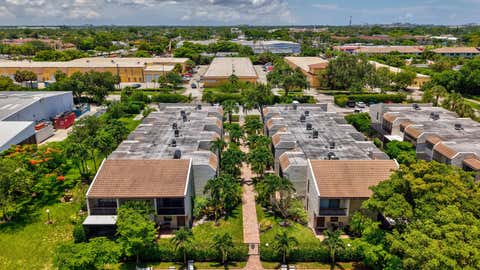 Tiny photo for 721 SE 1st Way #C11, Deerfield Beach, FL 33441 (MLS # B26049761)