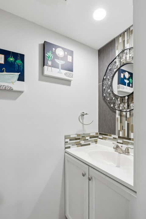 Tiny photo for 721 SE 1st Way #C11, Deerfield Beach, FL 33441 (MLS # B26049761)