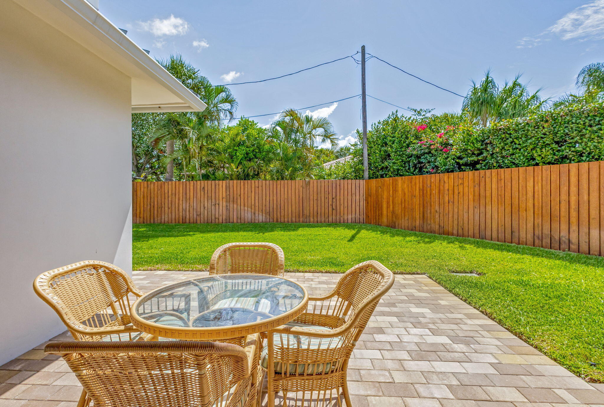 JUNO ISLES - Residential