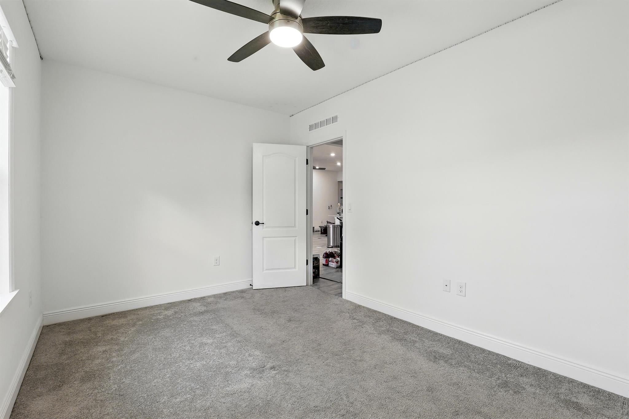 PORT ST LUCIE SECTION 33 - Residential