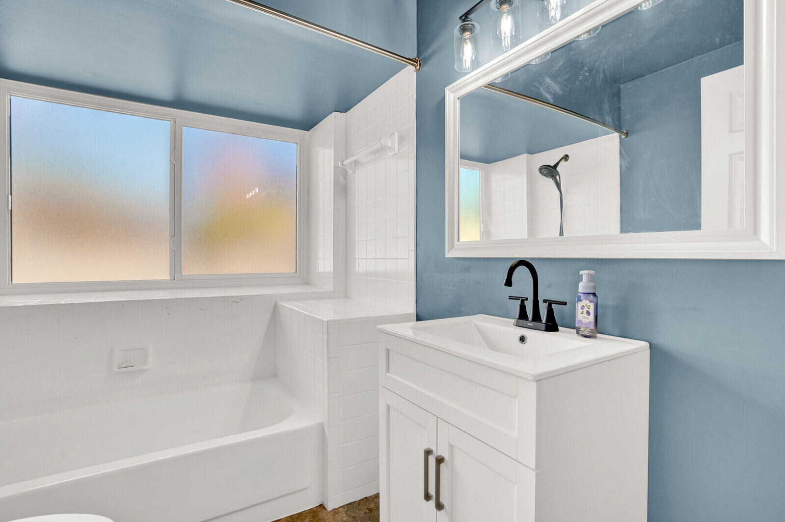 HUNTINGTON WOODS - Residential