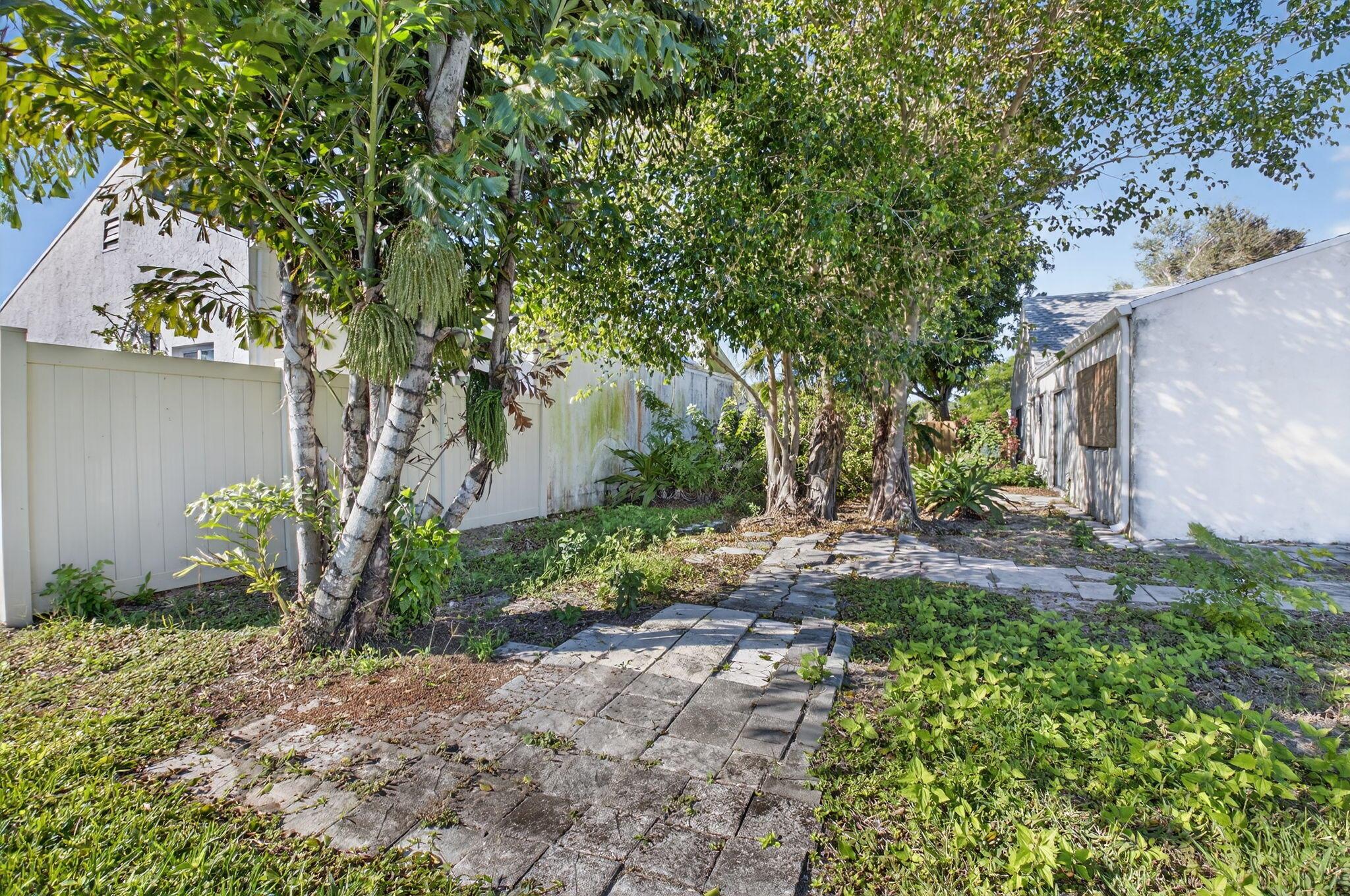 RAINBERRY LAKE PH IV-A - Residential