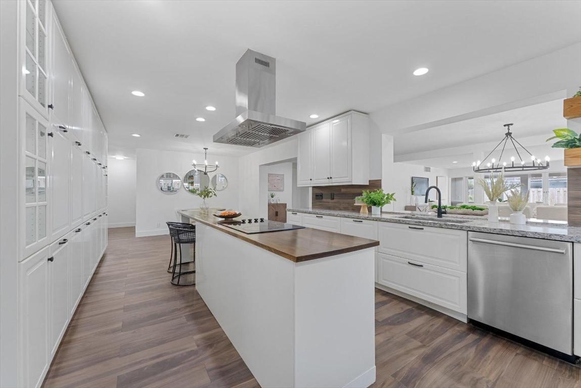 HOLLYWOOD HILLS AMEN PLAT - Residential