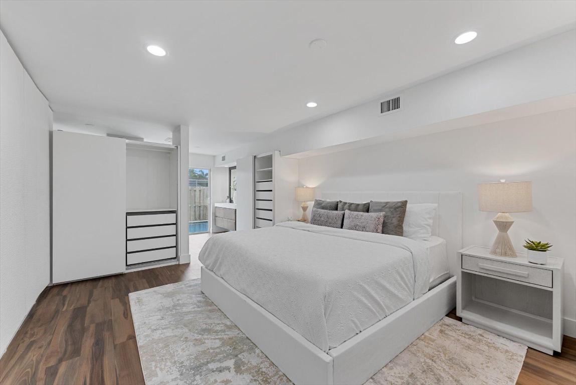 HOLLYWOOD HILLS AMEN PLAT - Residential