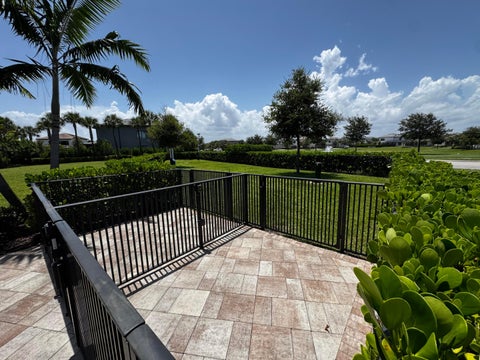Tiny photo for 4609 PINEHURST Trail W, Oakland Park, FL 33309 (MLS # B26052064)