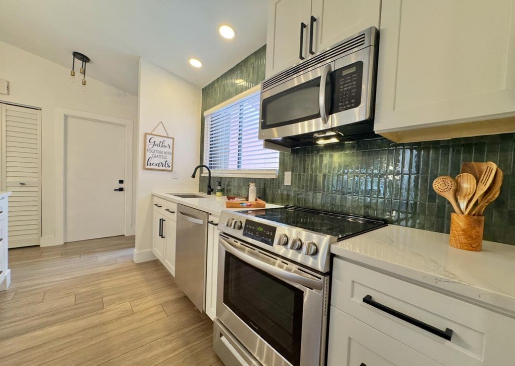 Photo of 31 Walcott Drive, Boynton Beach, FL 33426 (MLS # R11169304)