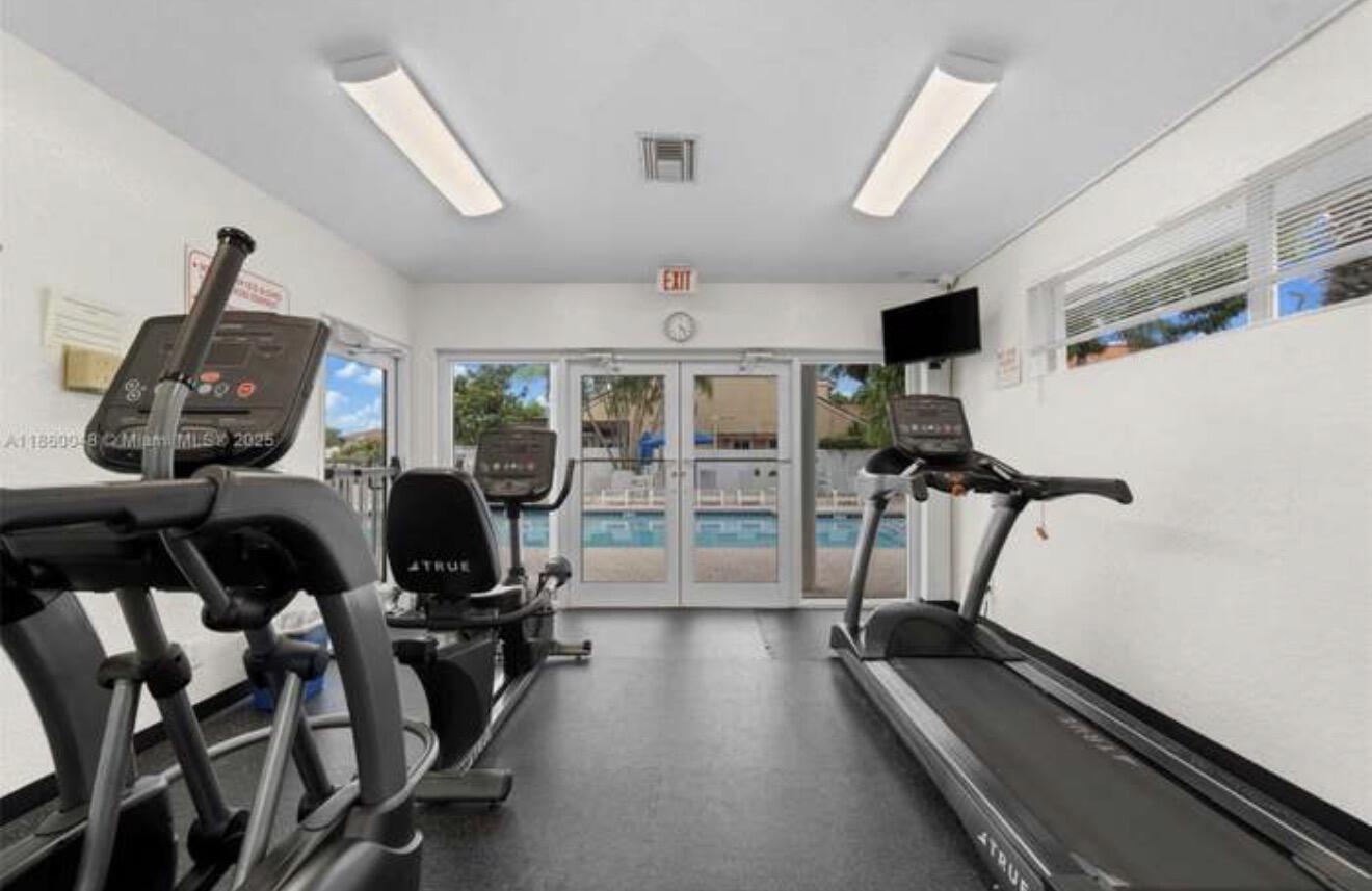 EMERALD POINTE - Residential Lease