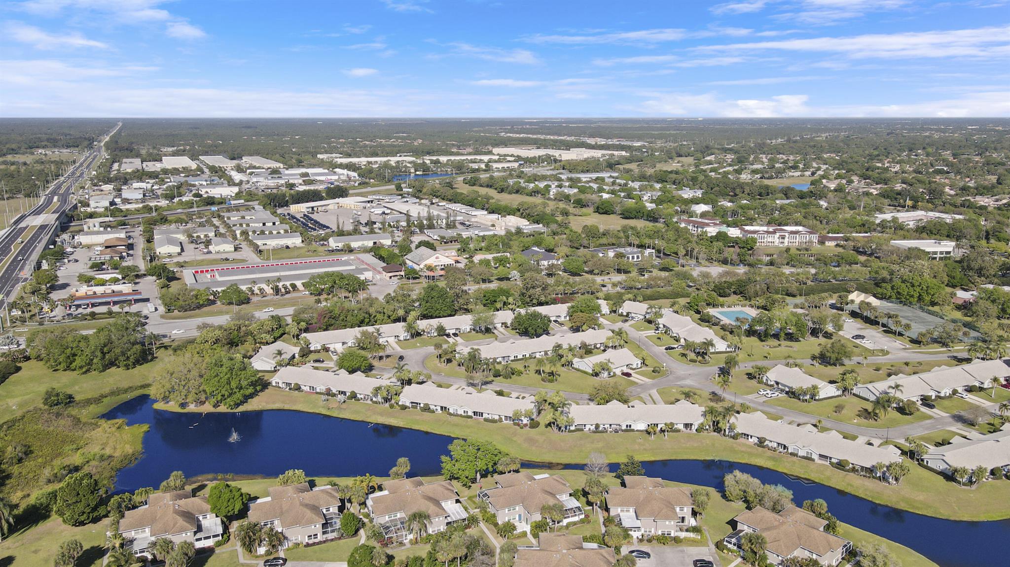 STAMFORD AT SUNSET TRACE - Residential
