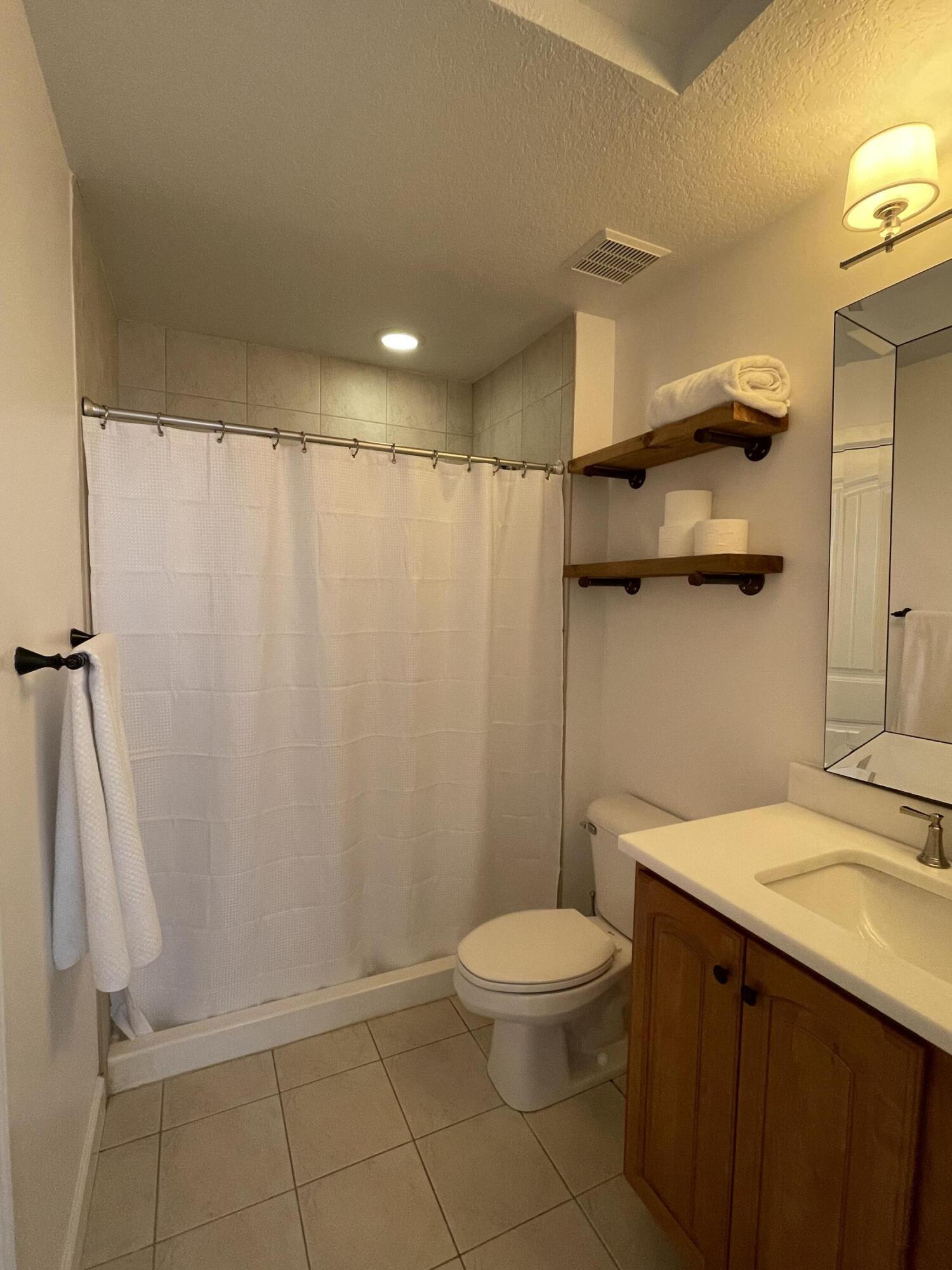 Cottages at the Lake - Residential Lease