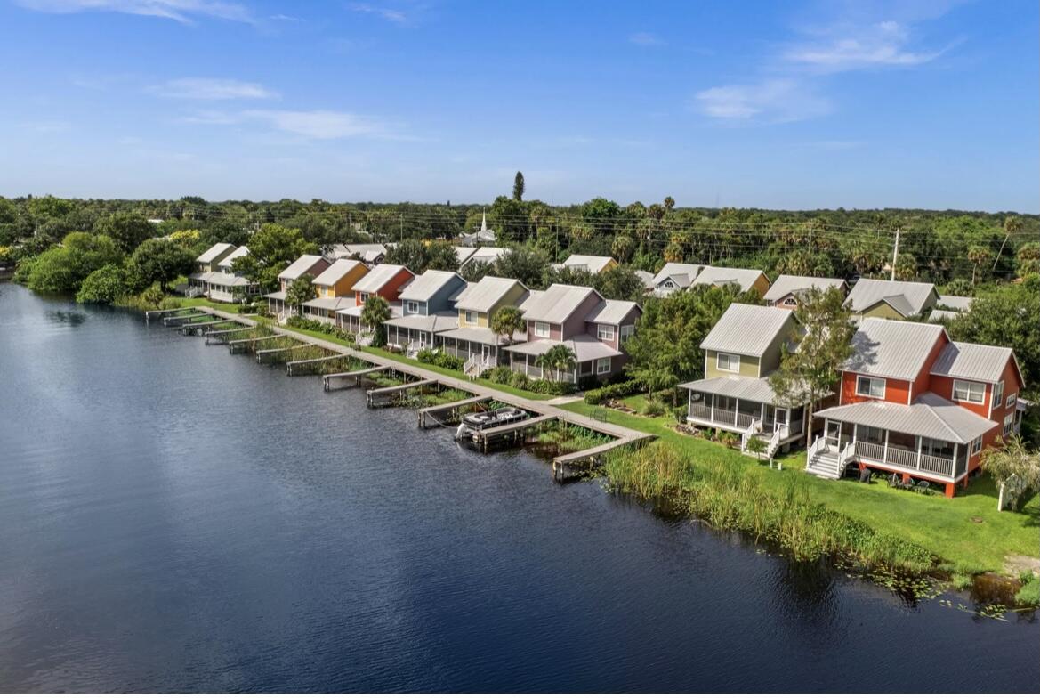 Cottages at the Lake - Residential Lease