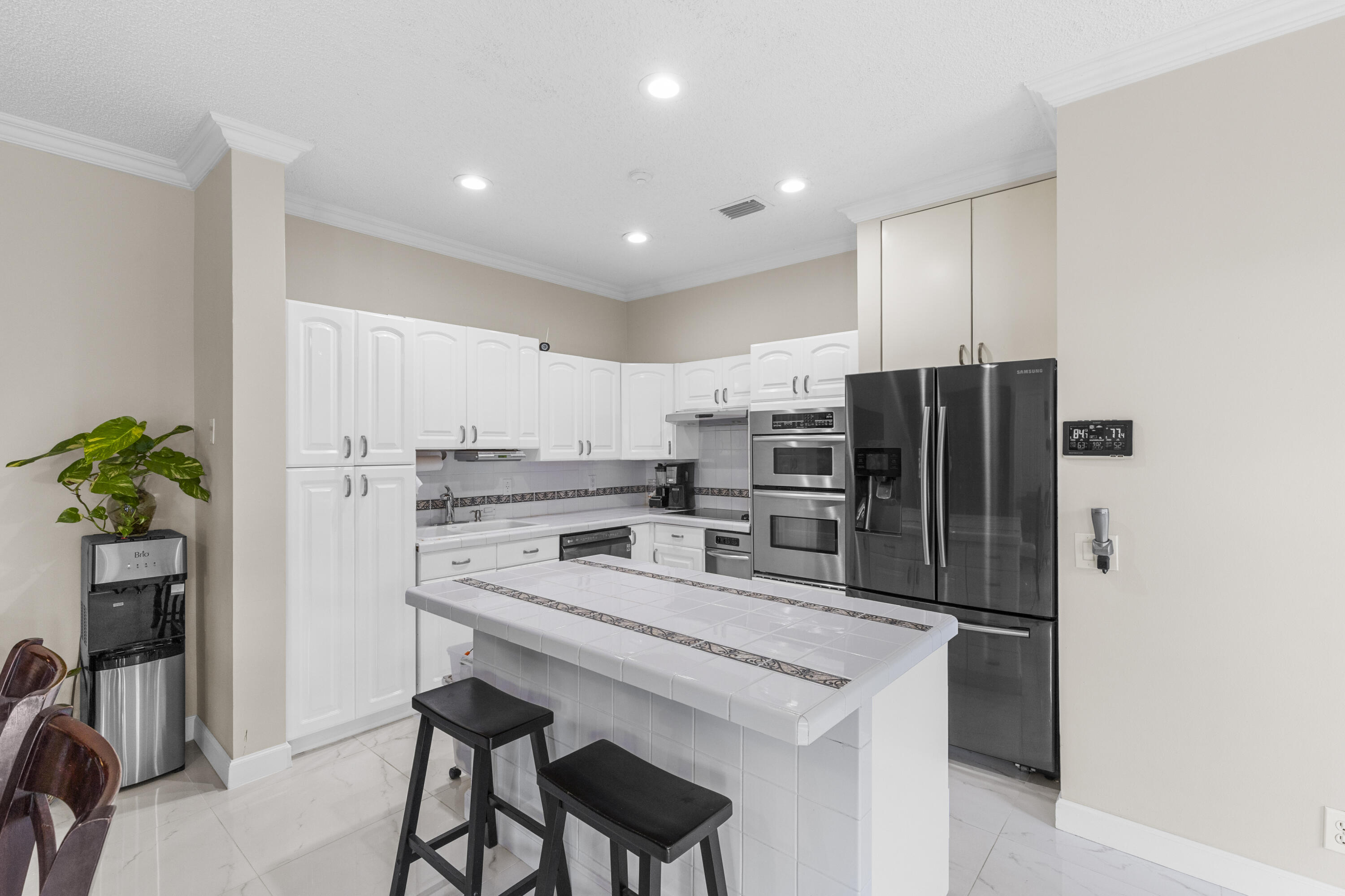 North Lakes - Residential