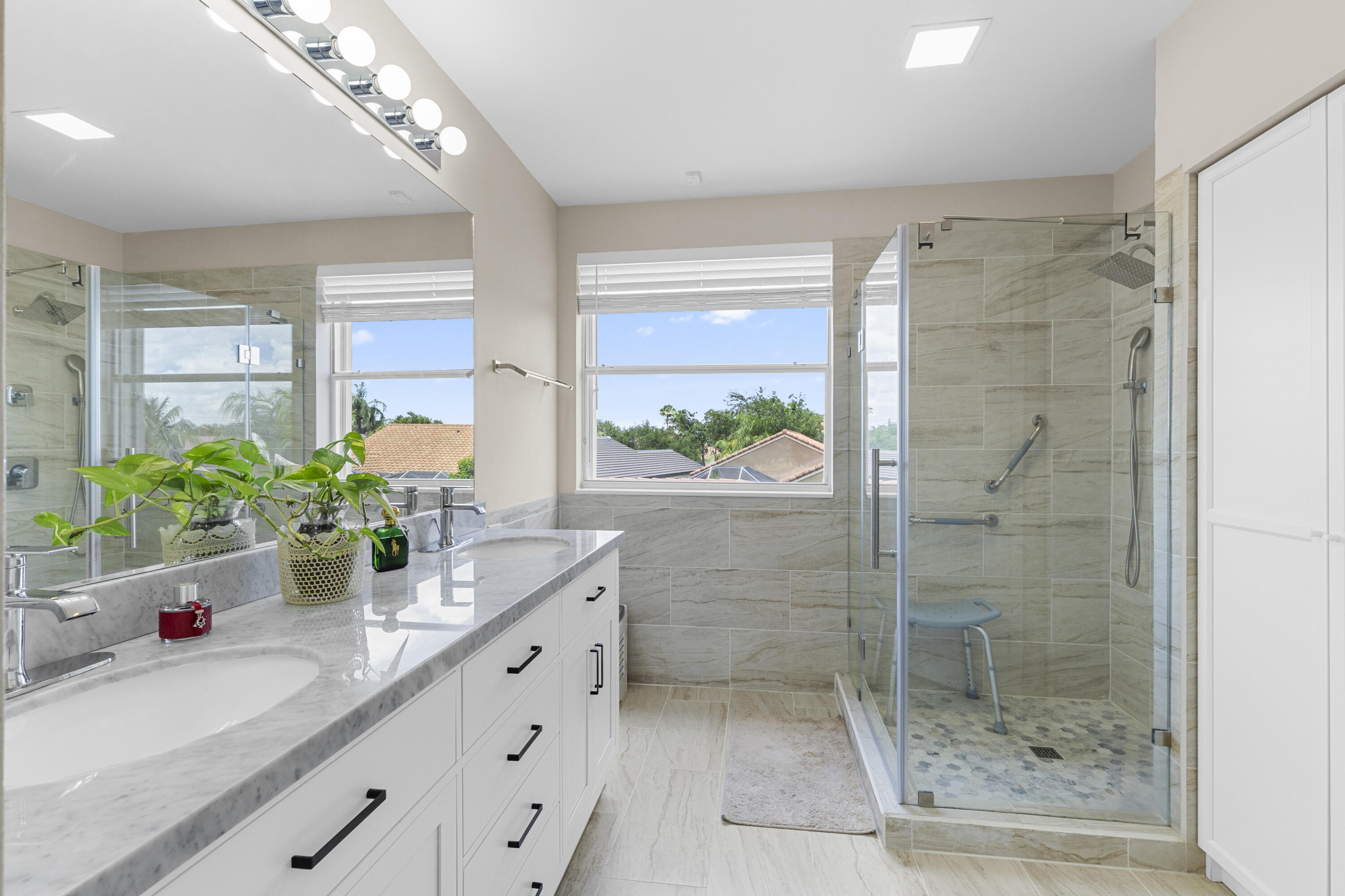 North Lakes - Residential