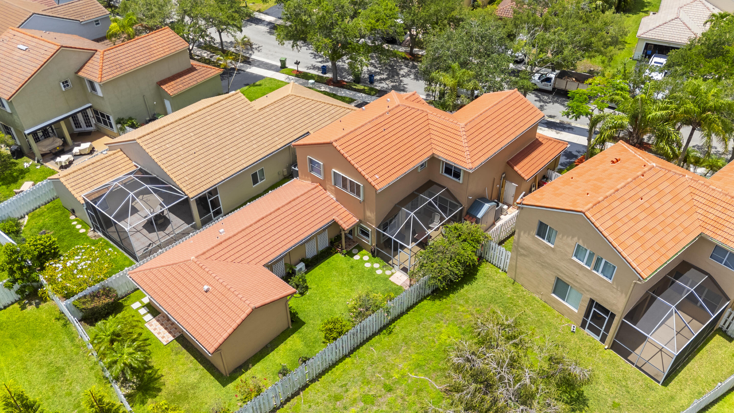 North Lakes - Residential