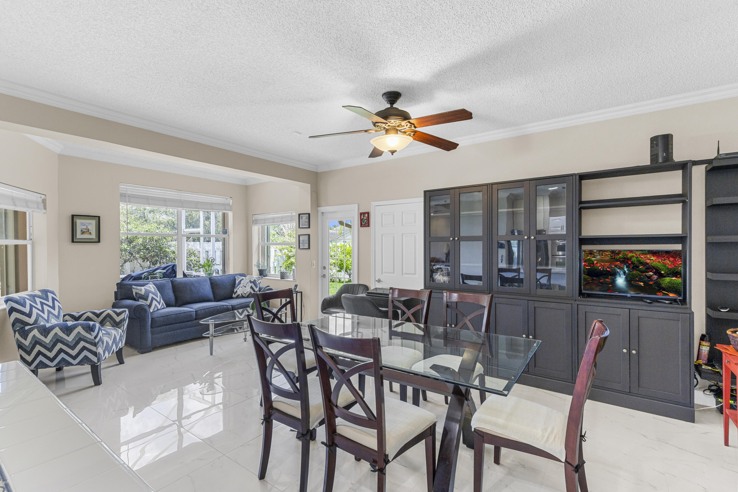 North Lakes - Residential
