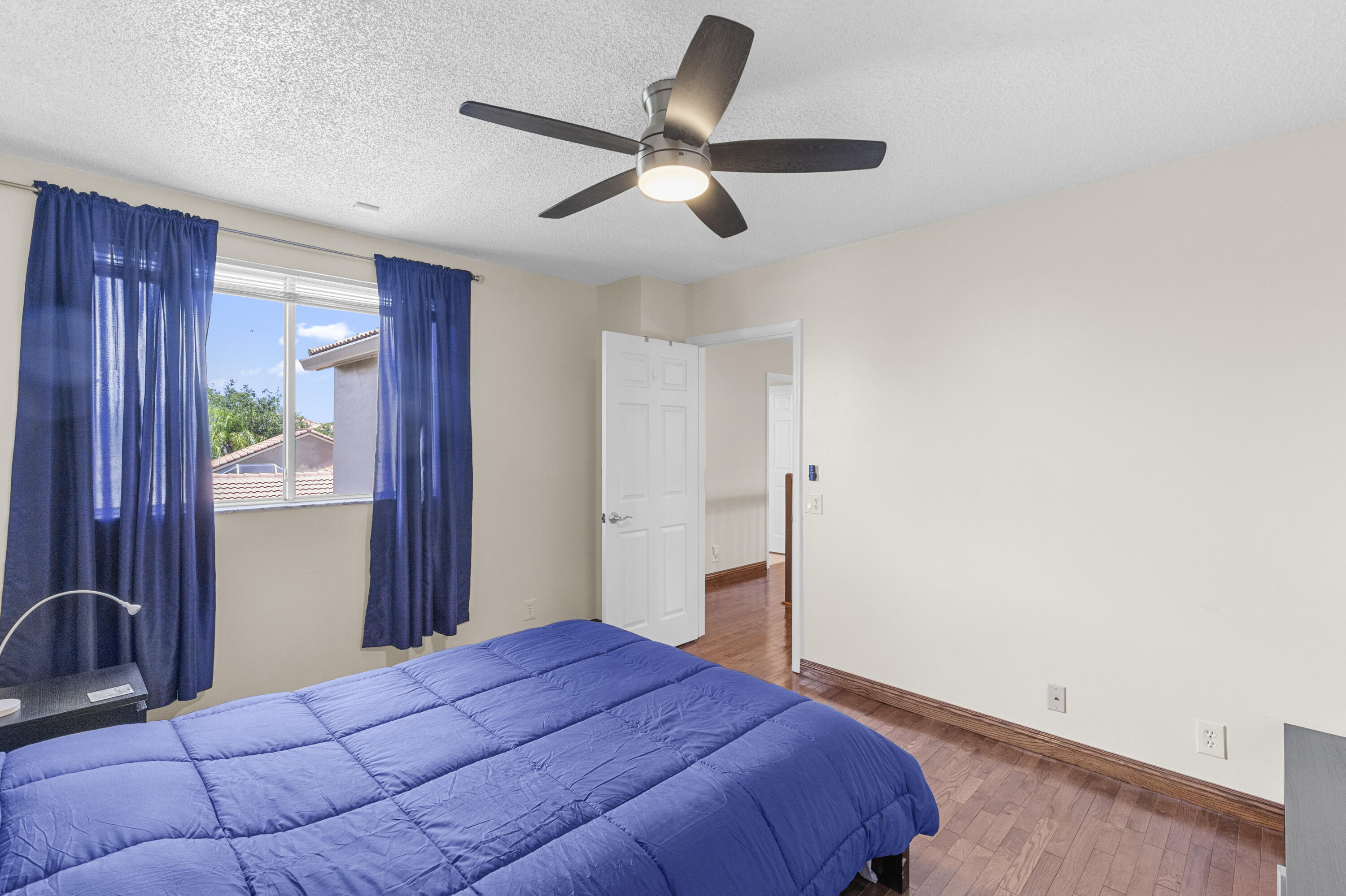 North Lakes - Residential