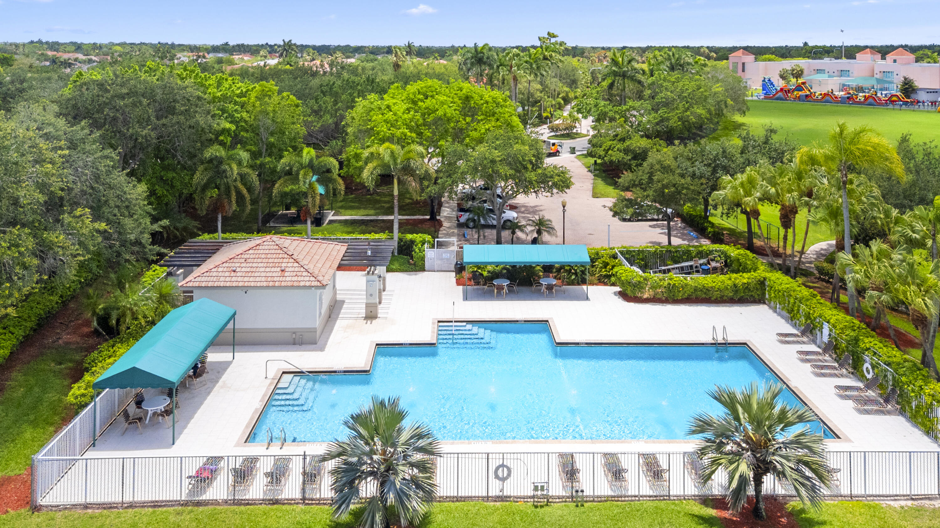 North Lakes - Residential