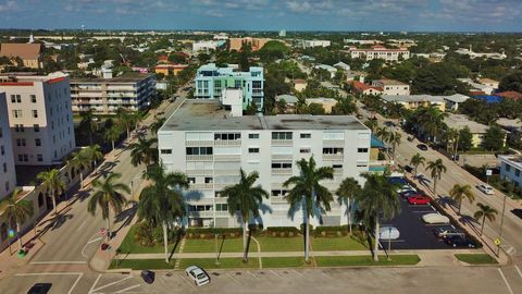 A home in Lake Worth Beach