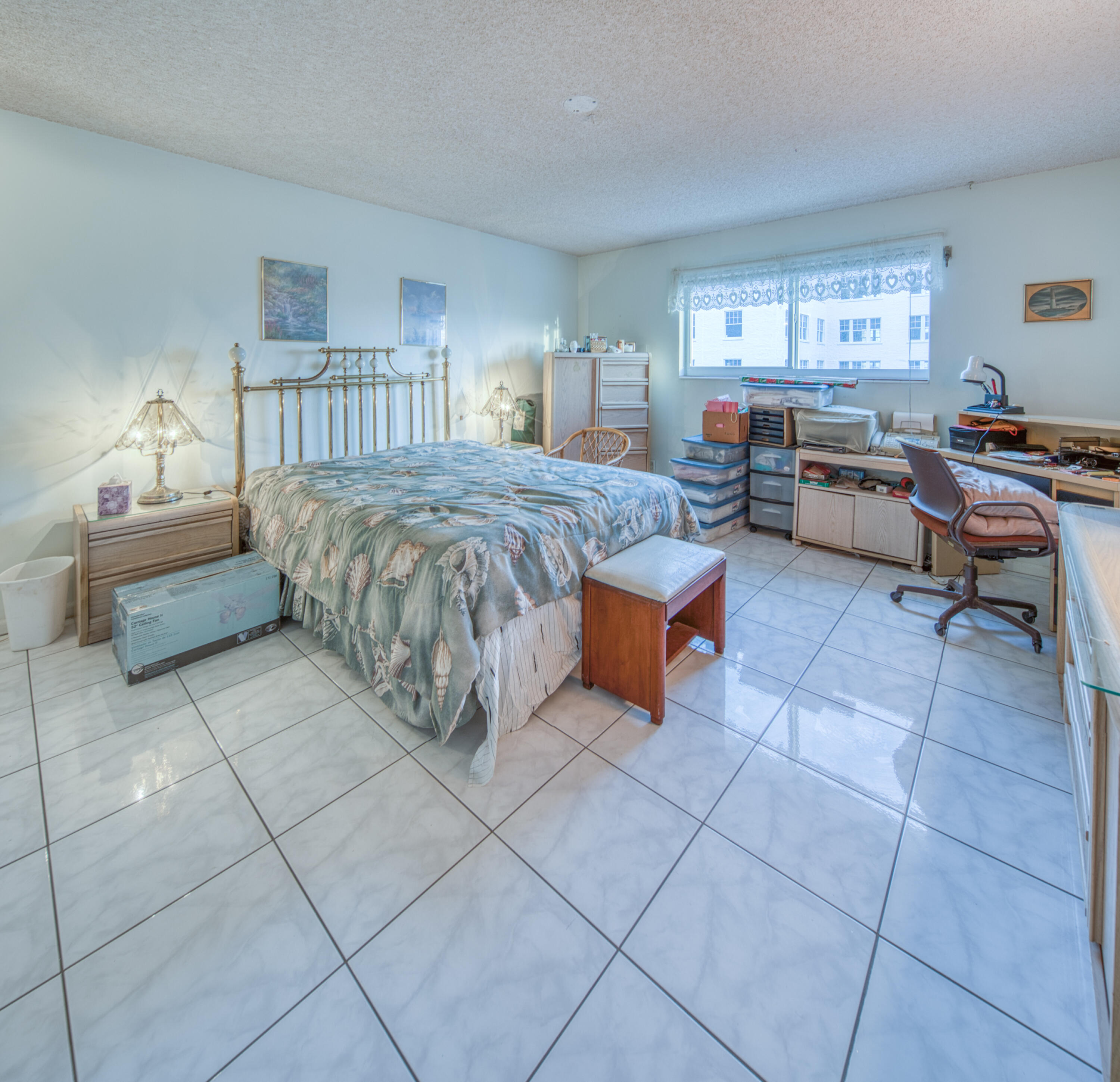 1 N Golfview Road 601