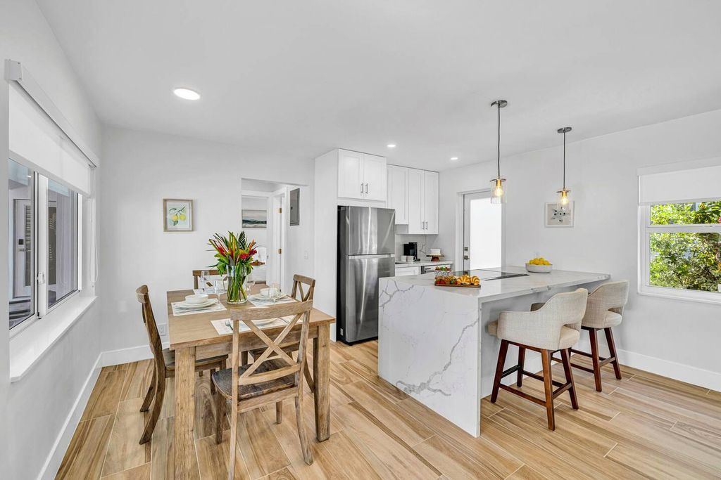 Photo of 347 N Birch Road #1-9, Fort Lauderdale, FL 33304 (MLS # B26025358)