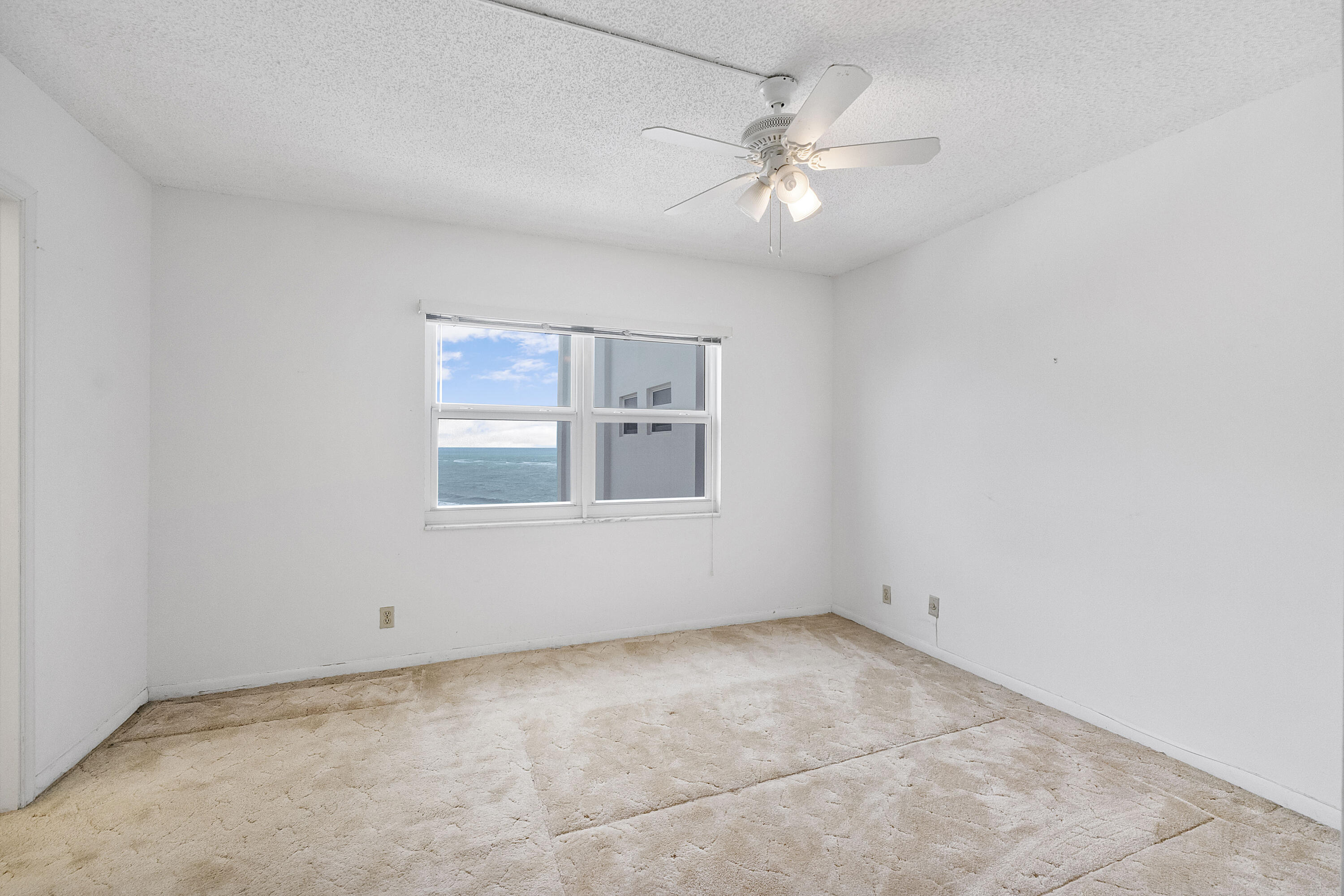 LEISURE TOWERS CONDO - Residential